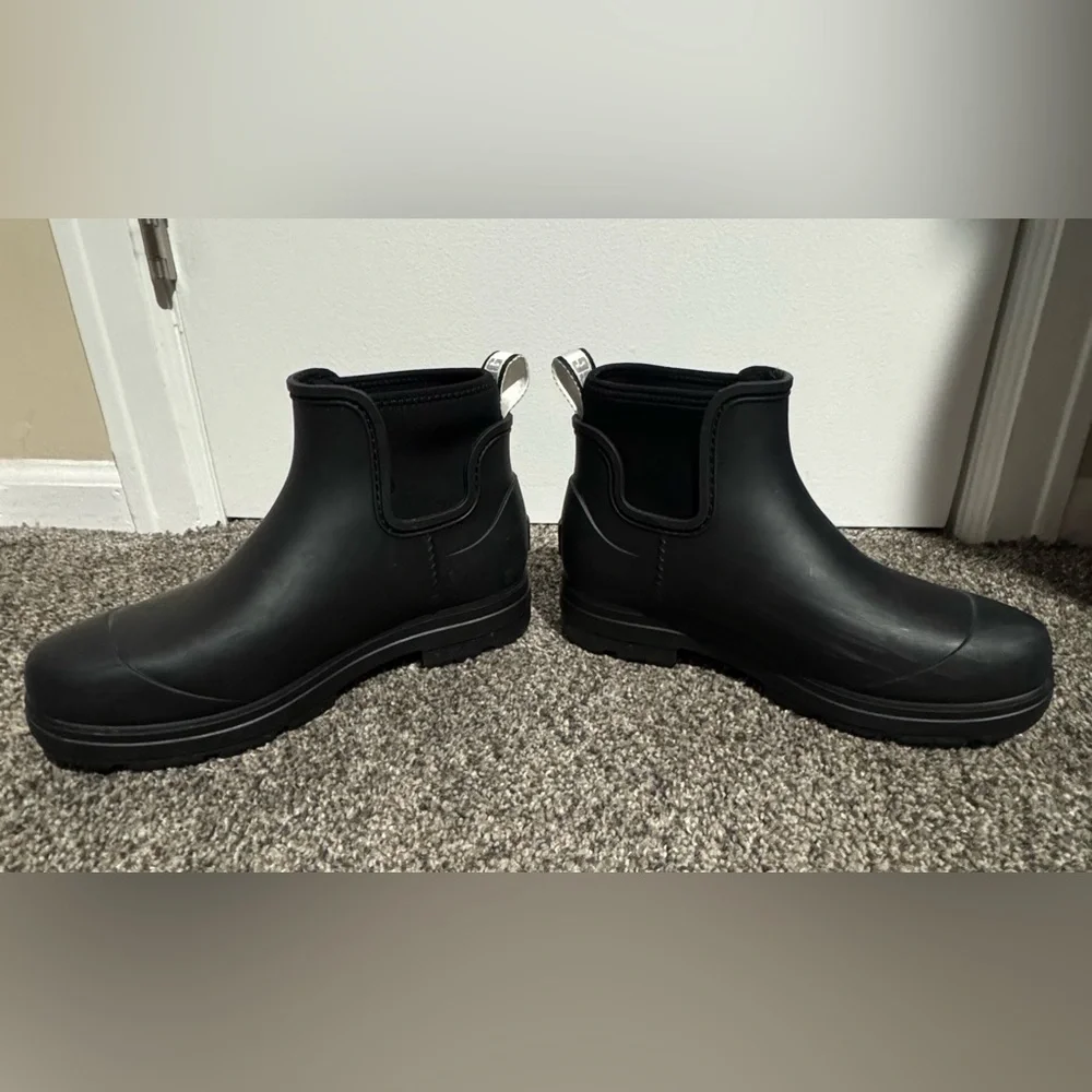 UGG Black Ankle Rain Boots (7) - Picture 2 of 9